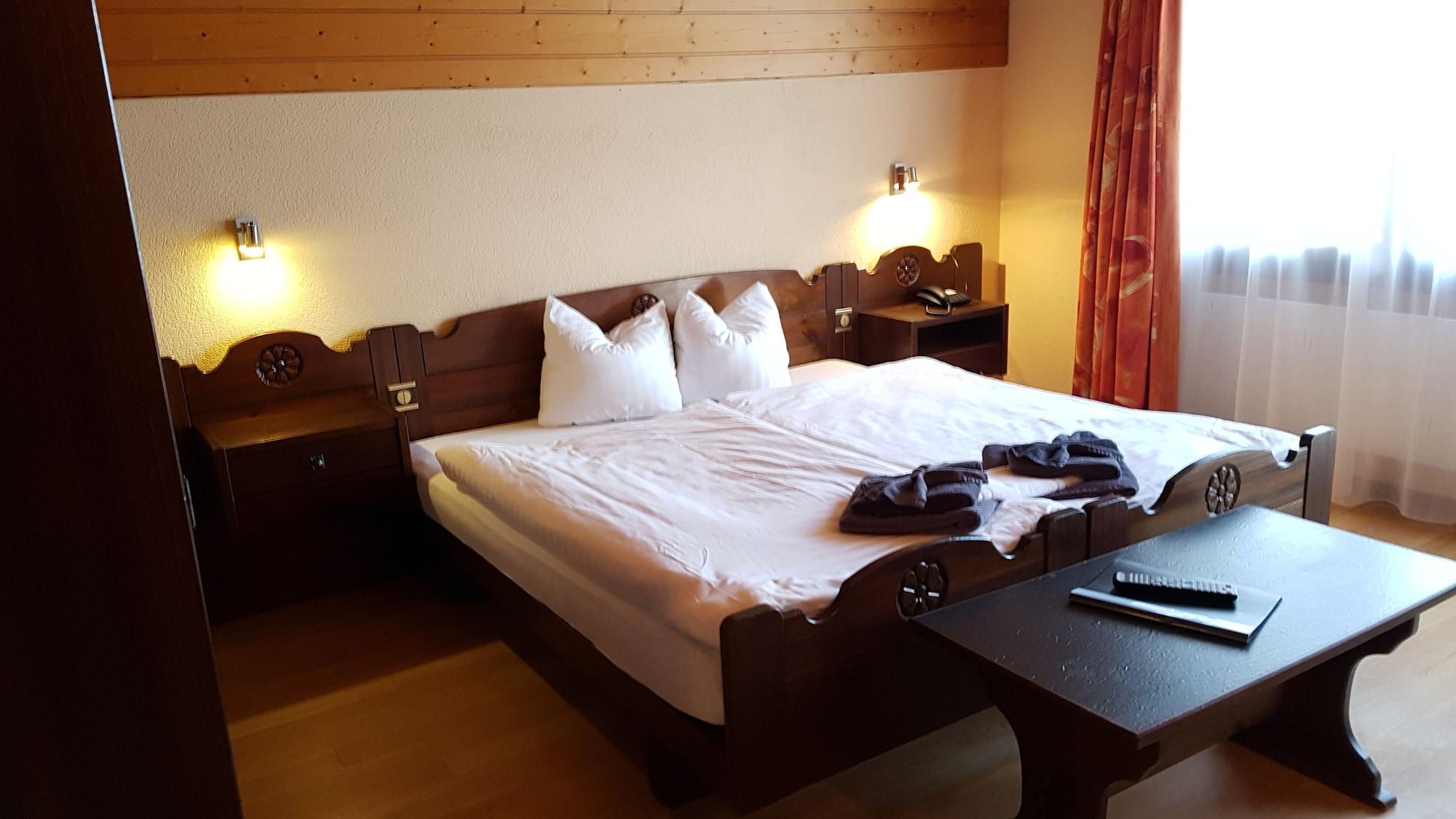 Hotel Europa サース フェー エクステリア 写真